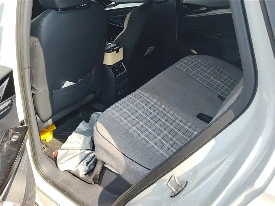 VOLKSWAGEN ID.4 CROZZ