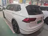 Фото 5 - Volkswagen Tiguan L