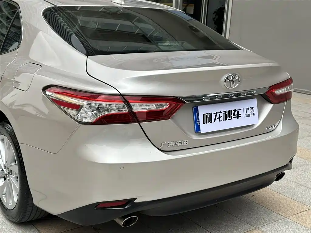 Toyota Camry 2021 2.0G Luxury Edition фото 20