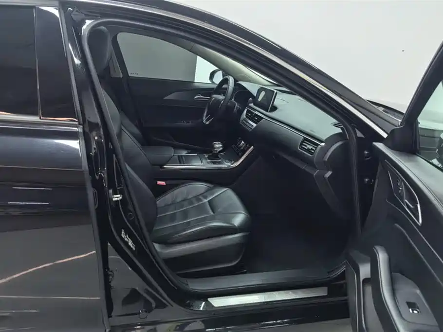 Hongqi H5 2020 1.5T DCT Qiyue Edition фото 8
