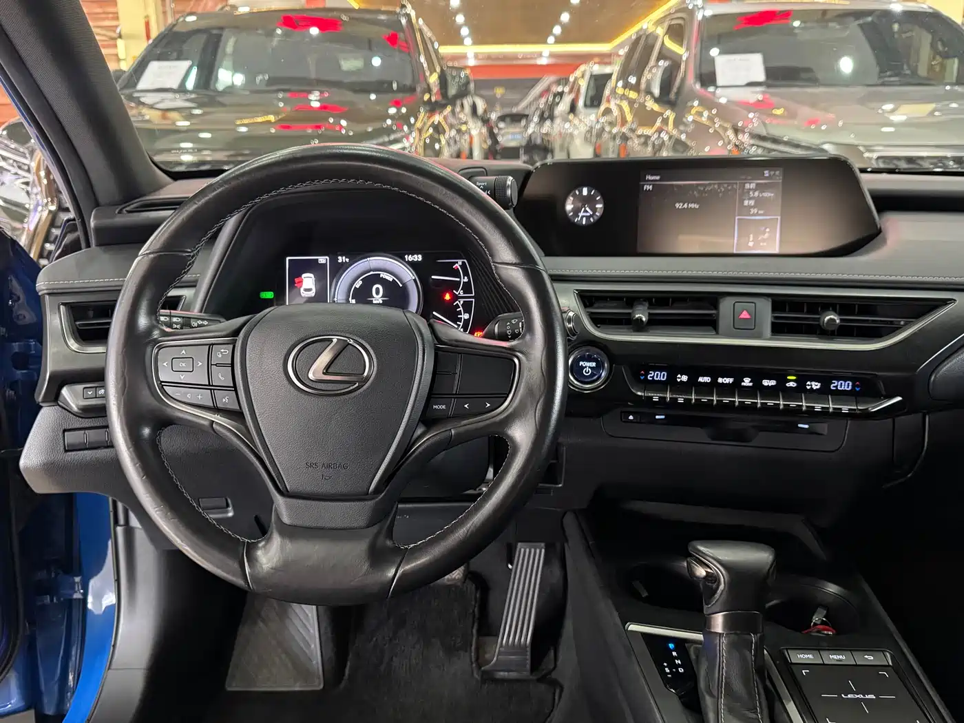 Lexus UX 2019 260h Explorer Fun Edition (China V) фото 14