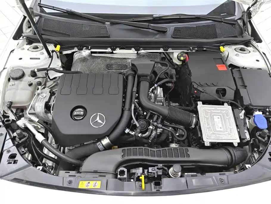 Mercedes-Benz A-Class 2022 Facelift III A 200 L Sport Sedan Fashion фото 10