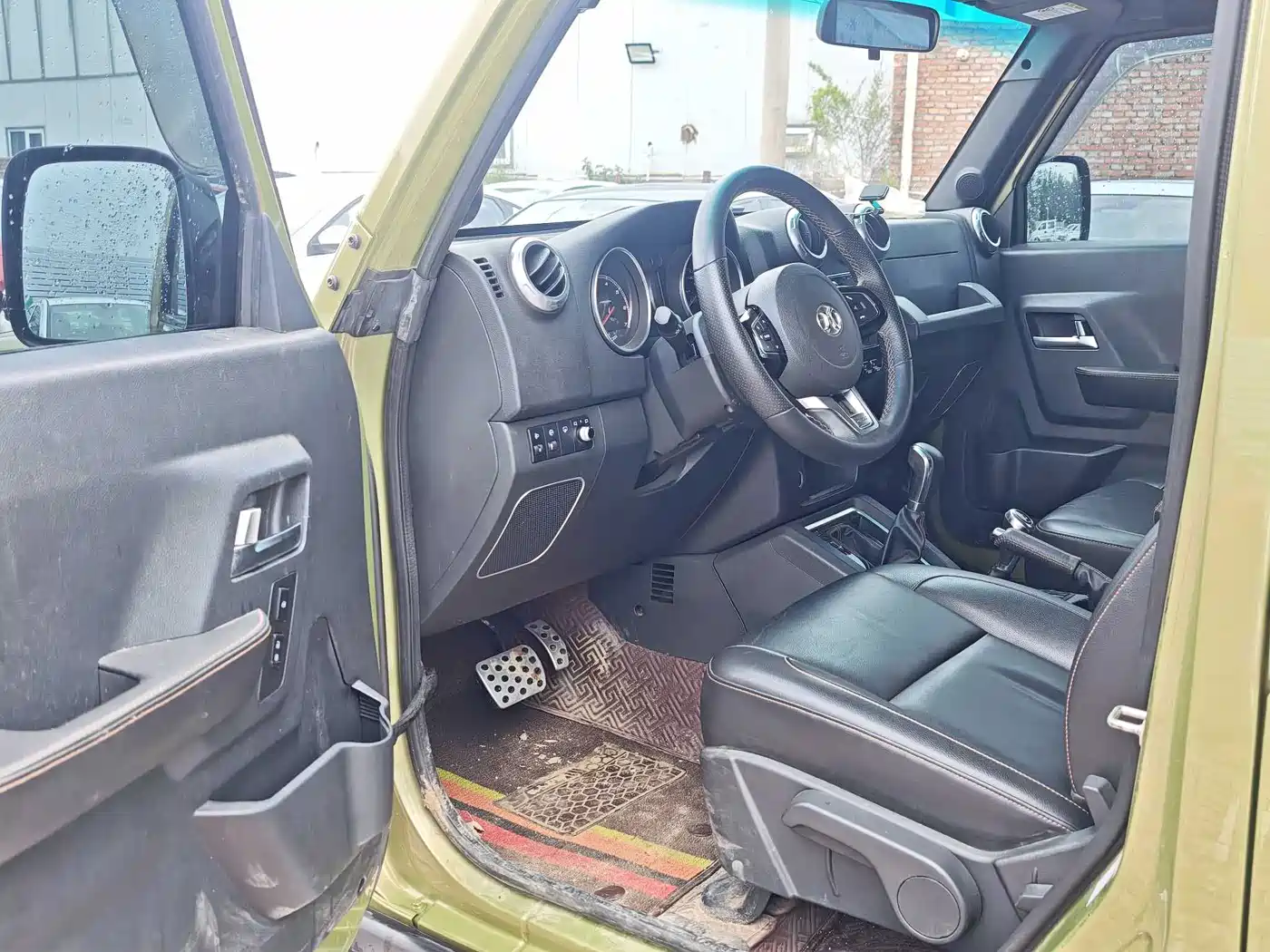 BAIC ORV Beijing Offroad BJ40 2016 2016 Model 40L 2.3T Automatic 4WD Exclusive