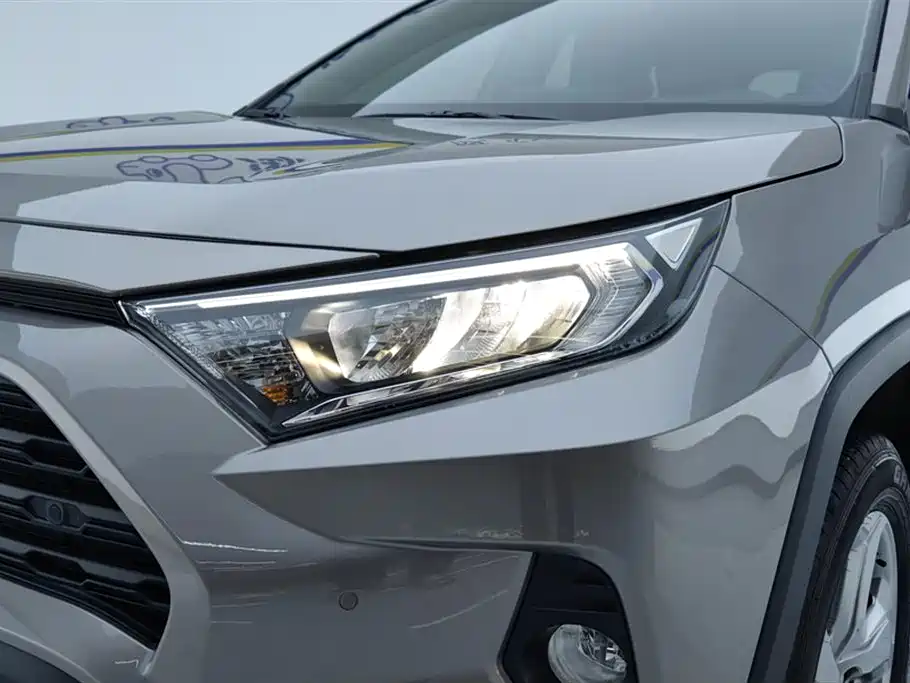 Toyota RAV4 Rongfang 2022 2.0L CVT 2WD Trend Plus Edition фото 5