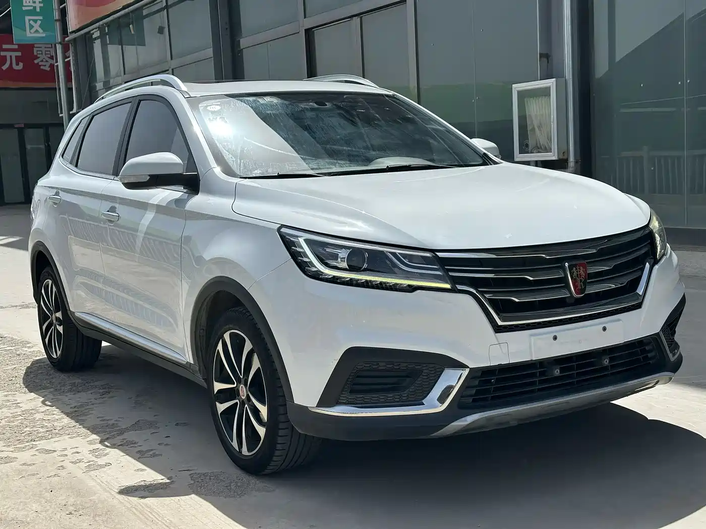 ROEWE RX3