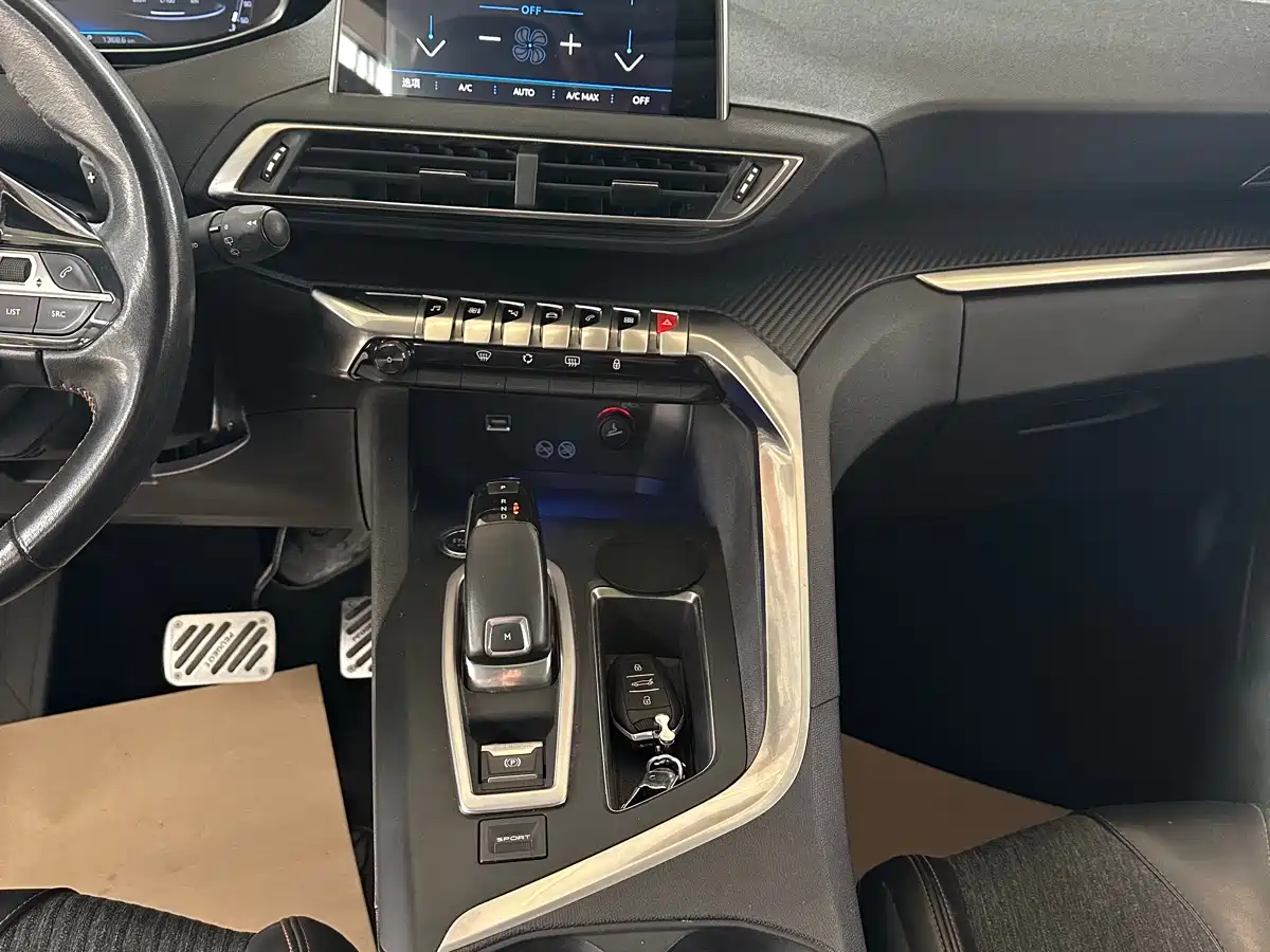 Peugeot 5008 2017 350THP 7-Seater Unlimited Edition фото 14