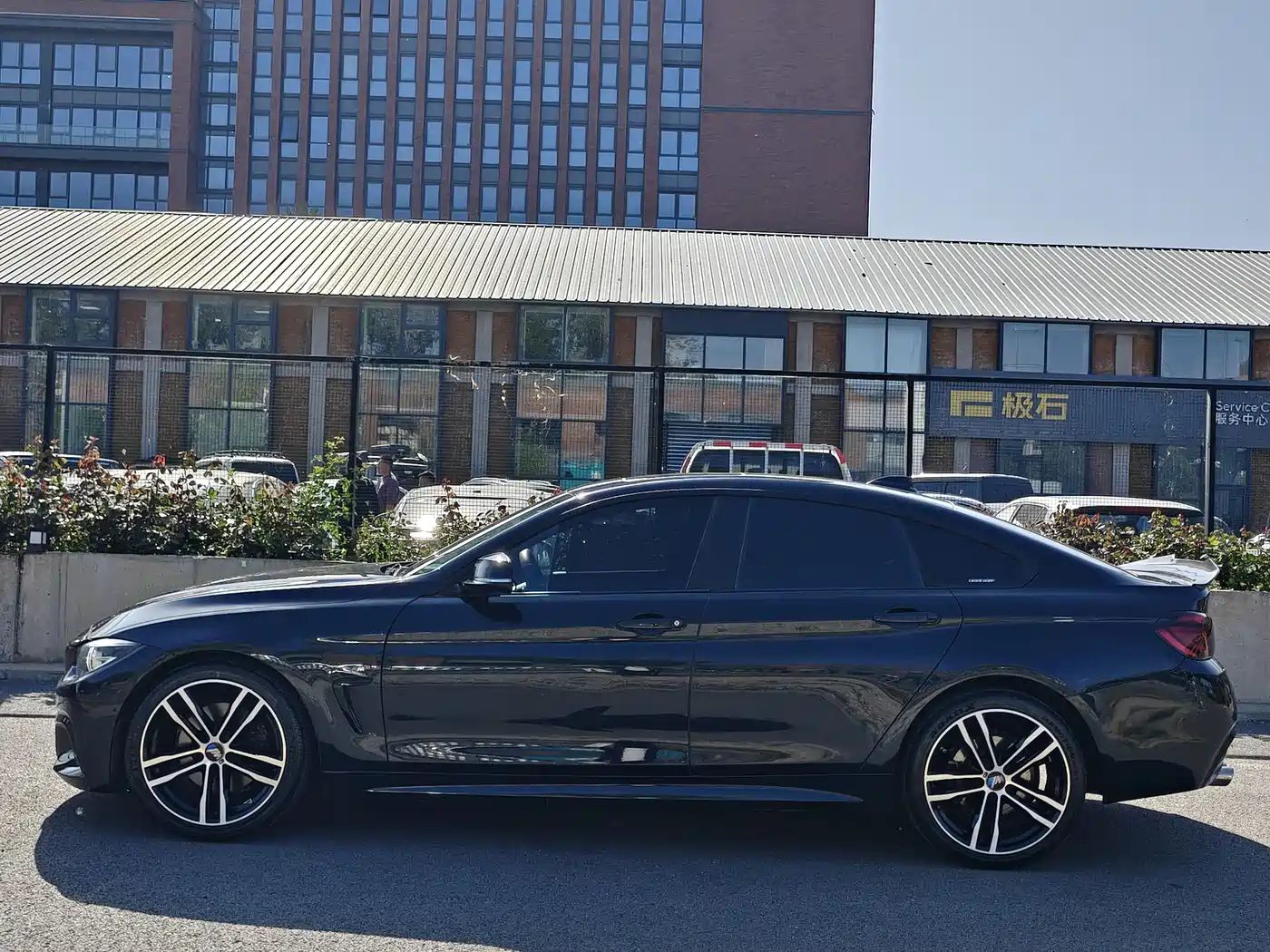 BMW 4 Series 2019 430i Gran Coupe M Sport Shadow Edition фото 6