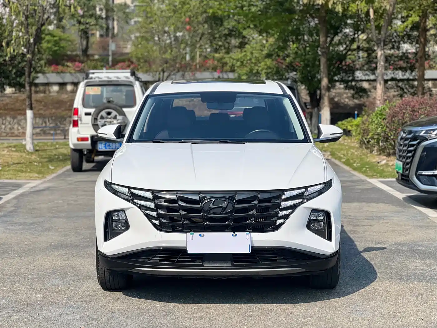HYUNDAI TUCSON