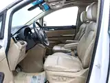 Фото 12 - Buick GL8