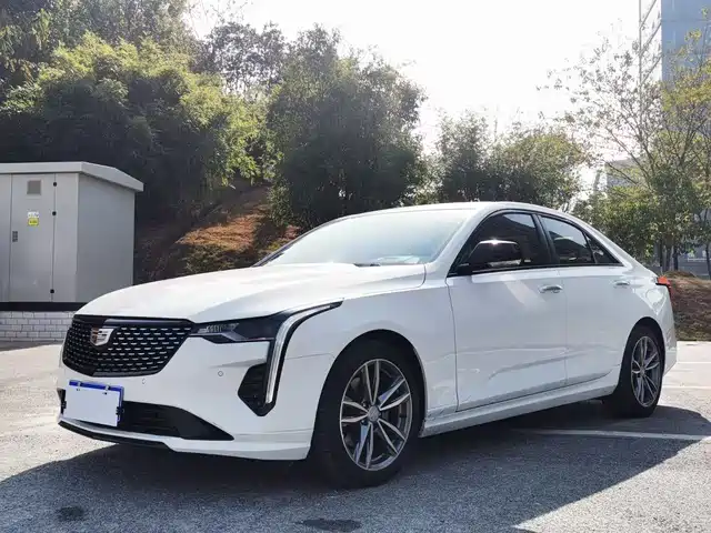 CADILLAC CT4