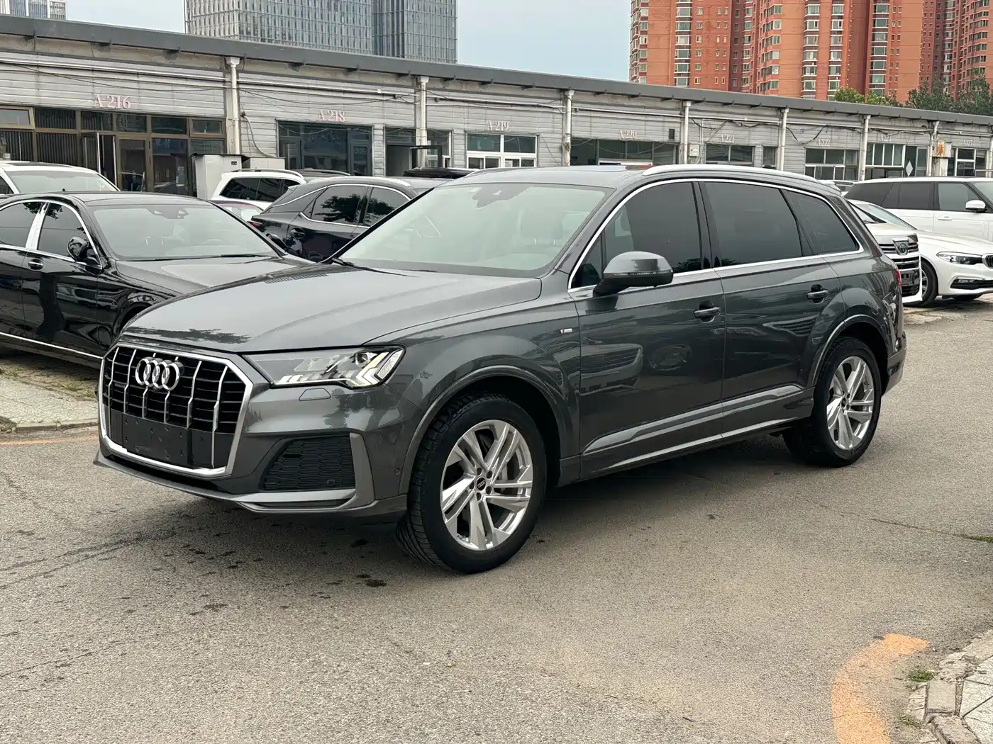 Audi Q7 2021 45 TFSI quattro S line Sport