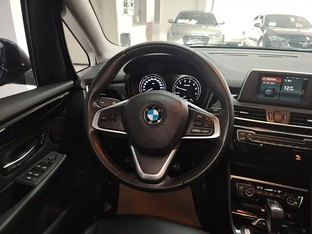 BMW 2 Series Touring 2019 2019 218i Leading