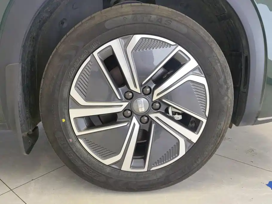 Geely Galaxy Galaxy Starship 7 EM-i 2025 Model 120km Explorer+ Edition 6
