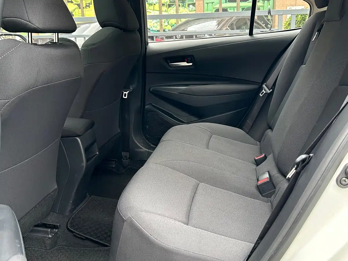 Toyota Corolla 2021 1.2T S-CVT Elite Edition фото 13