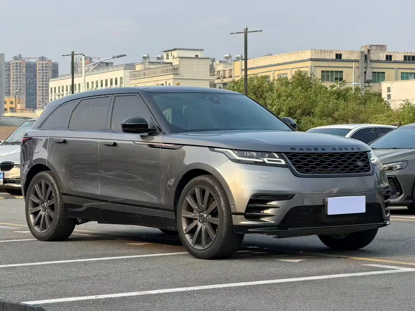 Land Rover Range Rover Velar 2017 P380 R-DYNAMIC HSE фото 3