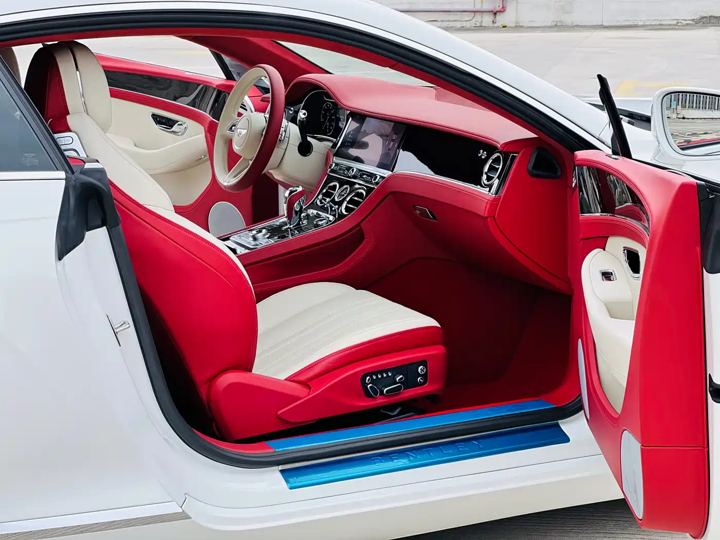 BENTLEY CONTINENTAL