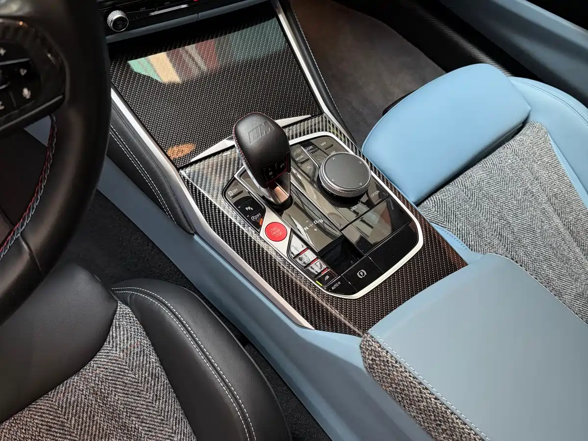 BMW M2 2024 M2 фото 10