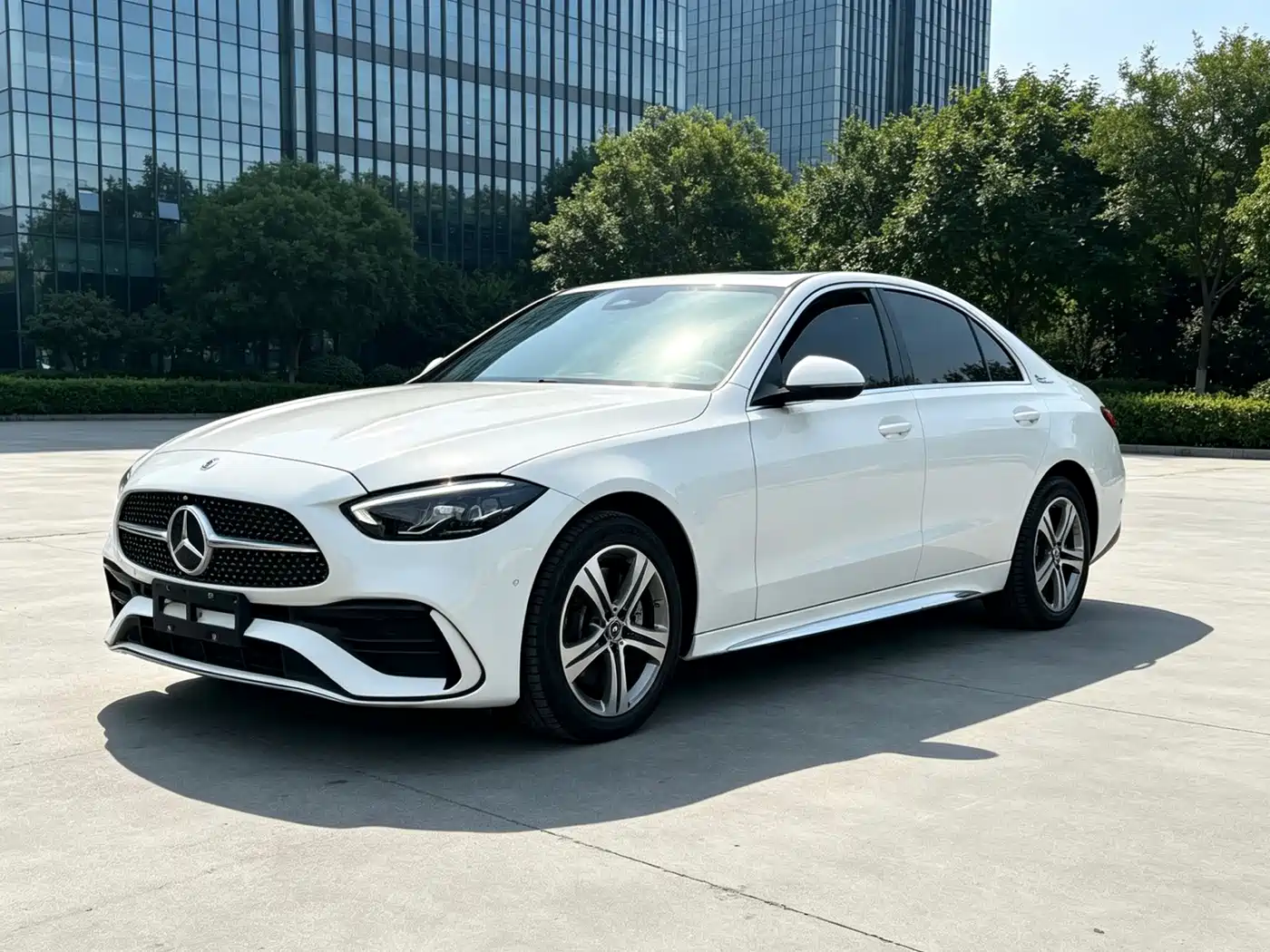 Photo 1 - Mercedes-Benz C-Class