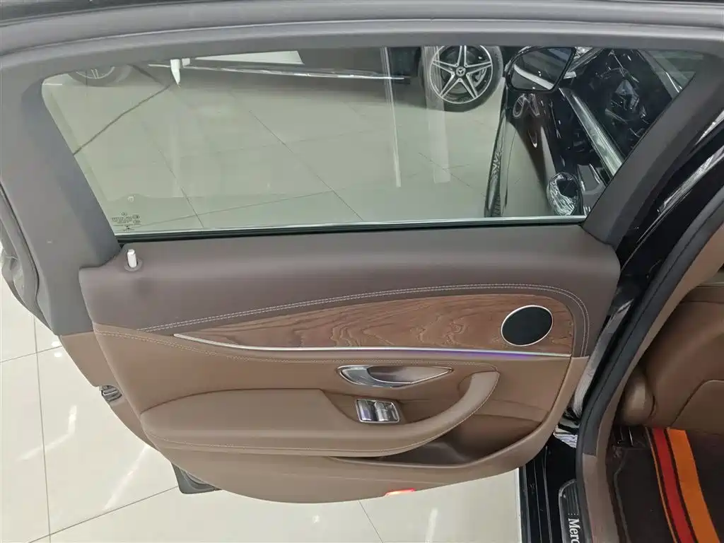 Mercedes-Benz E-Class 2022 Facelift E 300 L Fashion Style фото 18