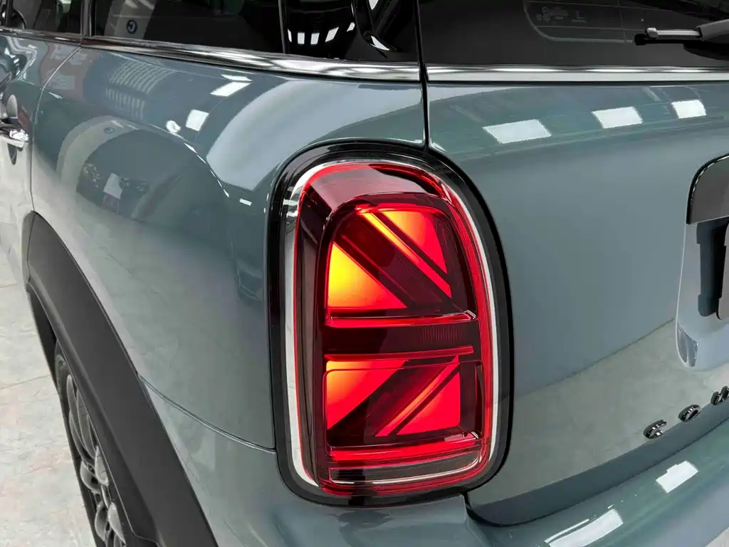 MINI COUNTRYMAN 2024 2023 1.5T COOPER ALL4 Connoisseur