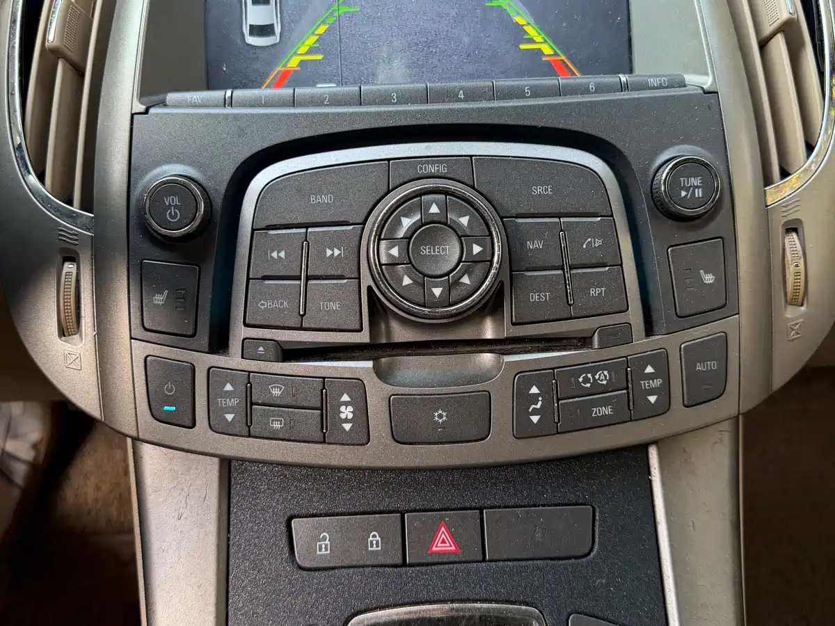 Buick LaCrosse 2012 2.4L SIDI Elegance Edition фото 15