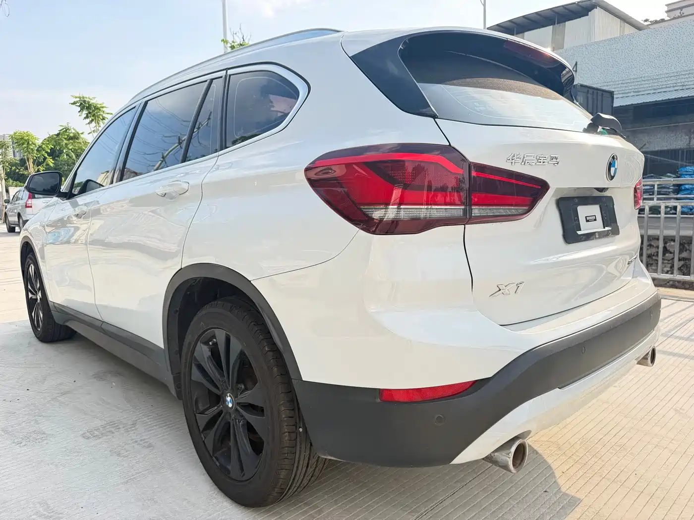 BMW X1