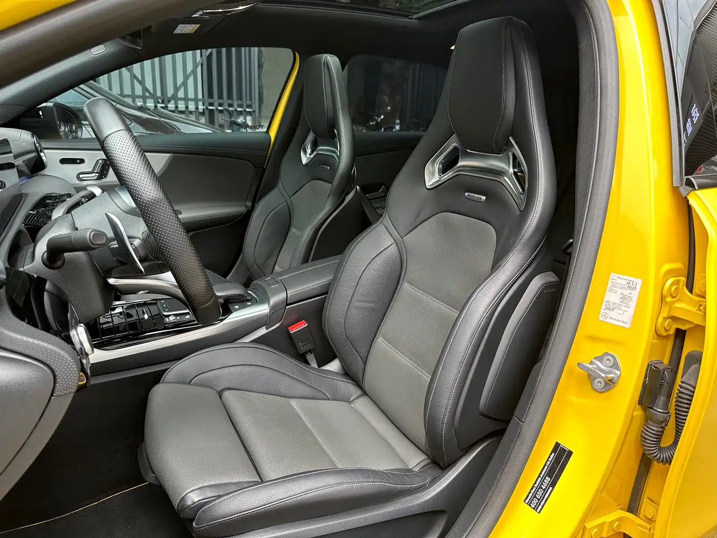 Mercedes-Benz A-Class AMG (Import) 2023 AMG A 35 4MATIC Sun Edition фото 6