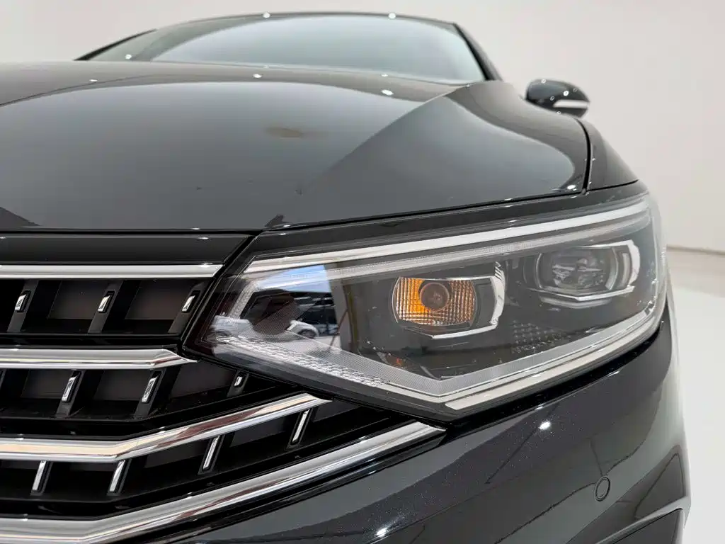 Volkswagen Magotan, миниатюра 9