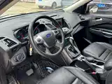 Фото 14 - Ford Kuga