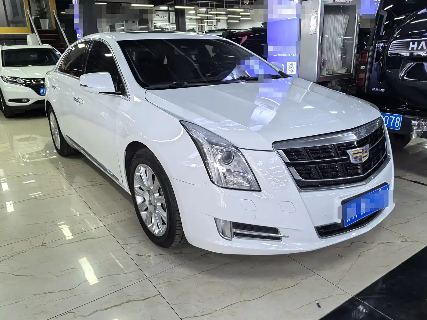 Photo 3 - Cadillac XTS