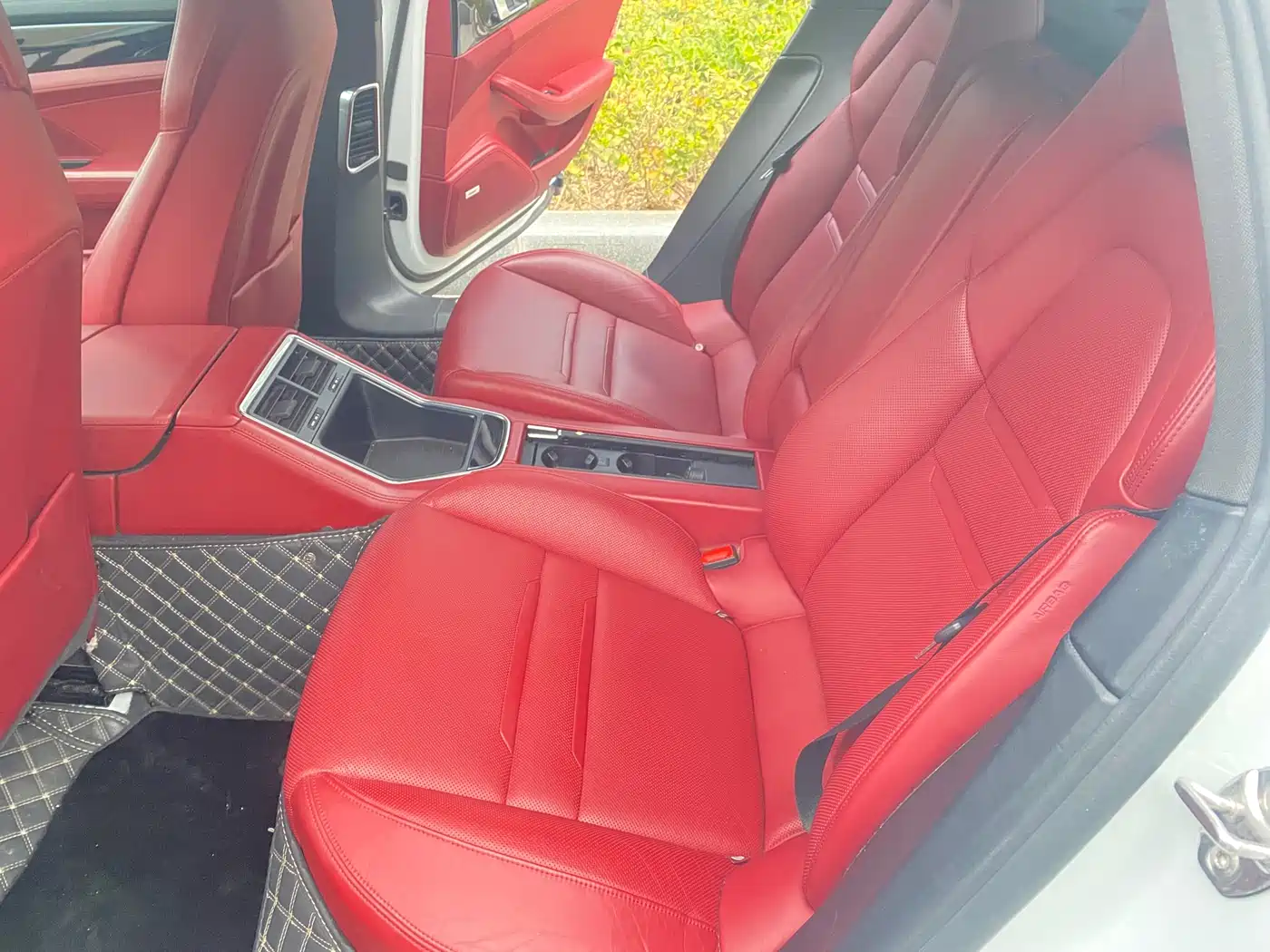 PORSCHE PANAMERA NEW ENERGY