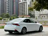 Фото 7 - Lexus IS