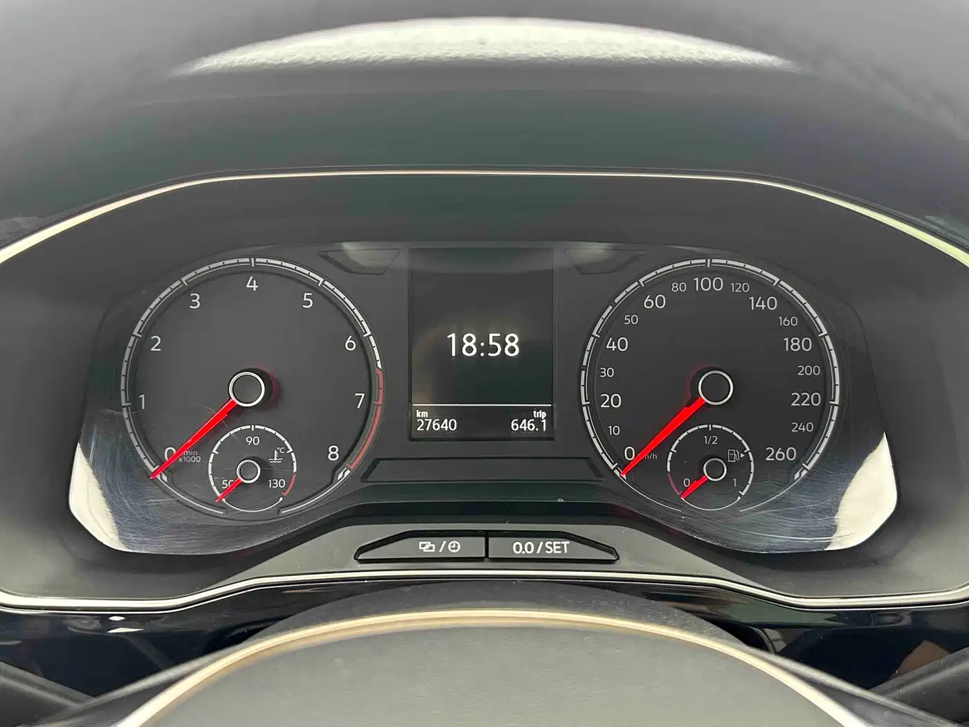Photo 18 - Jetta VS7