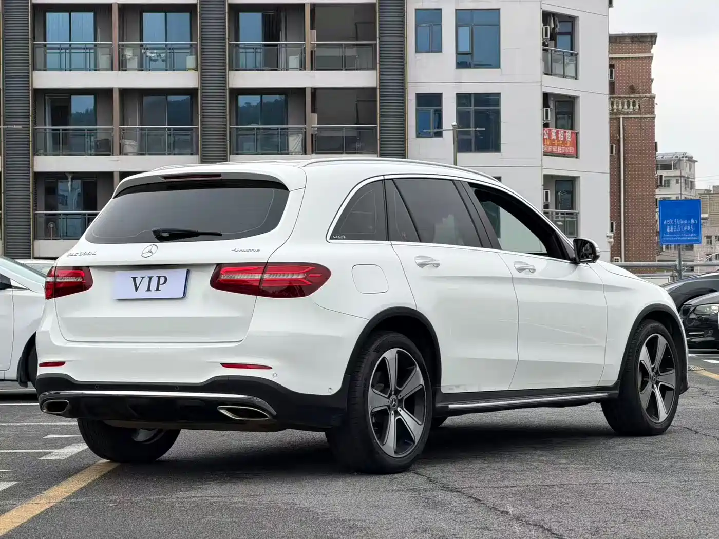 Mercedes-Benz GLC 2019 GLC 300 L 4MATIC Dynamic фото 9