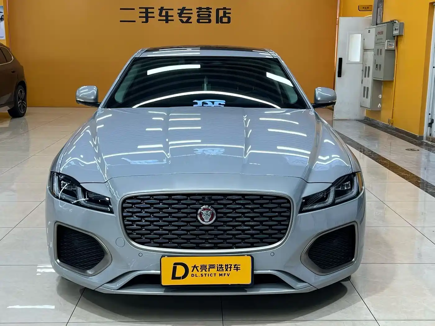 Jaguar XFL 2024 2024 2.0T P250 2WD Premium Luxury