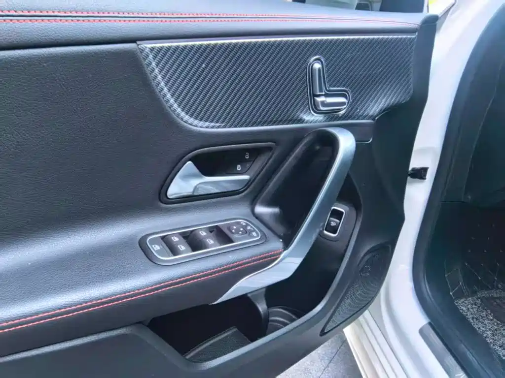 Mercedes-Benz A-Class, миниатюра 15