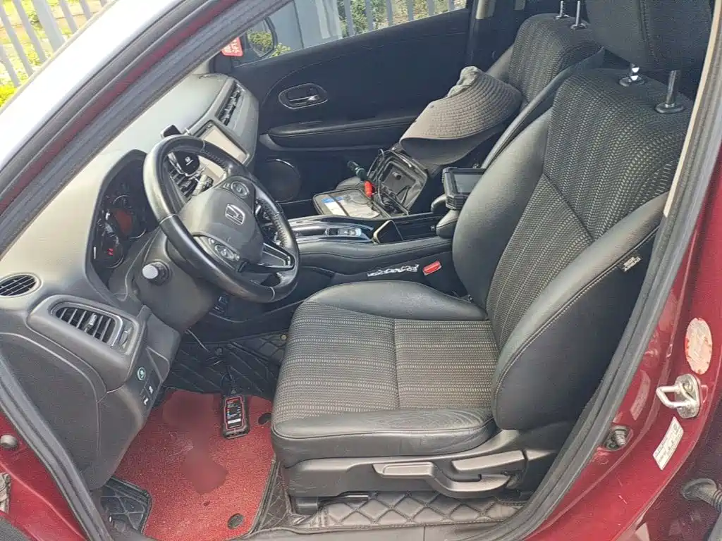 Photo 15 - Honda Vezel