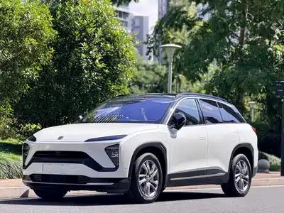 NIO ES6