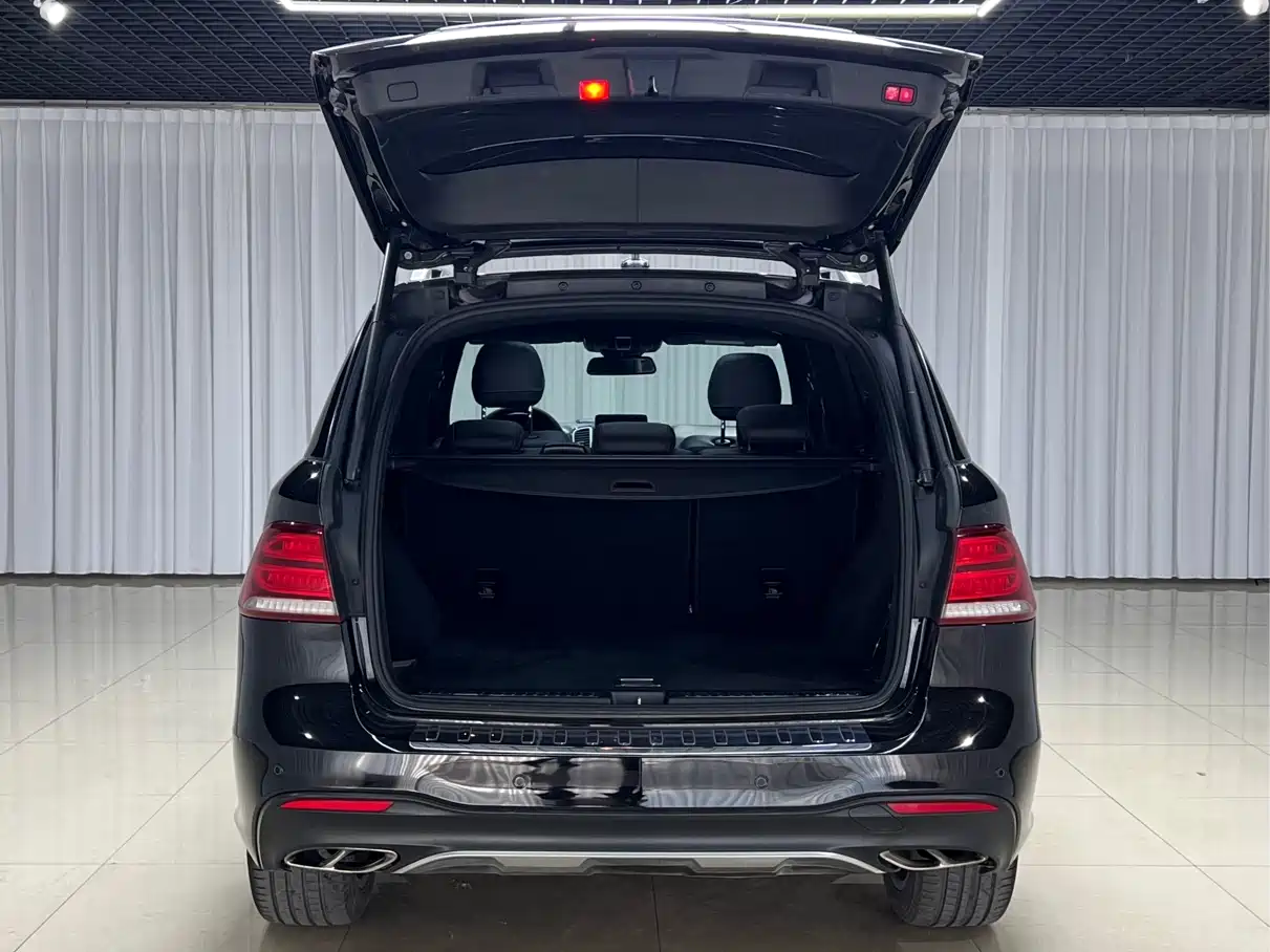 Mercedes-Benz GLE AMG 2017 AMG GLE 43 4MATIC фото 6