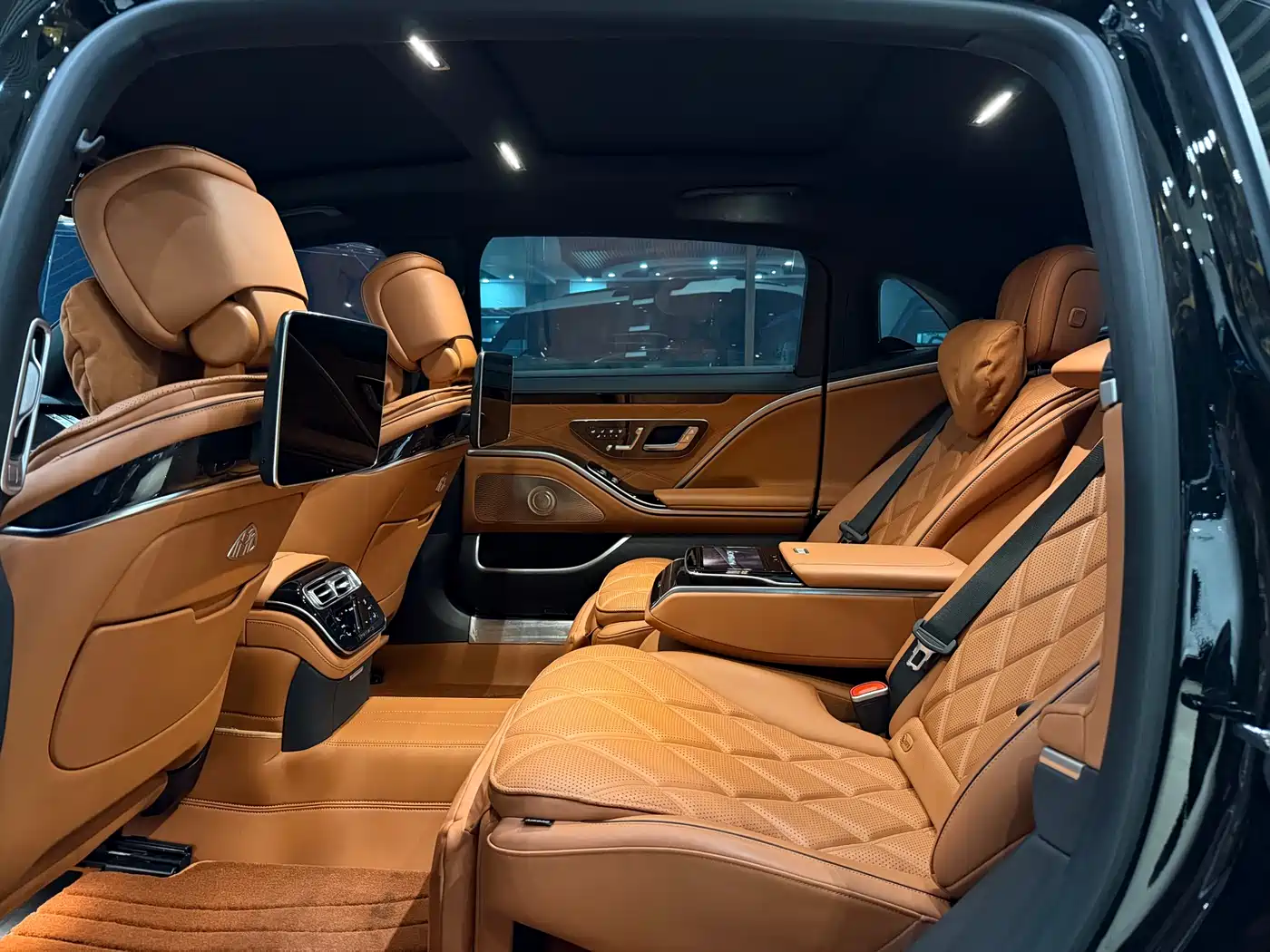Mercedes-Benz Maybach S-Class 2024 S 480 4MATIC фото 8