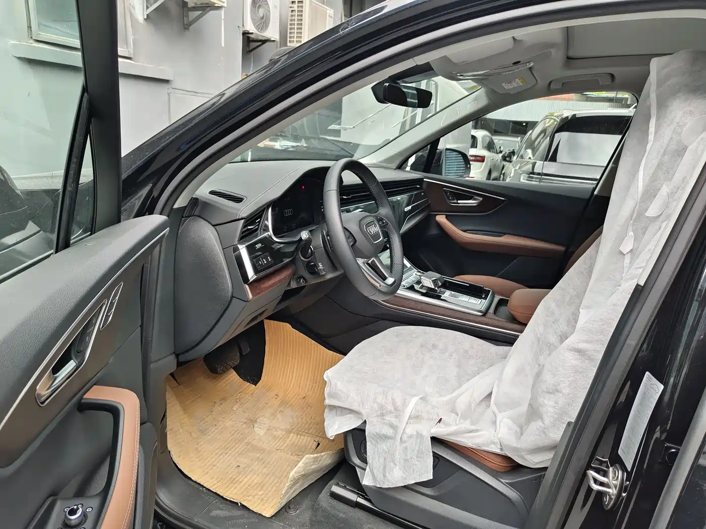 AUDI Q7