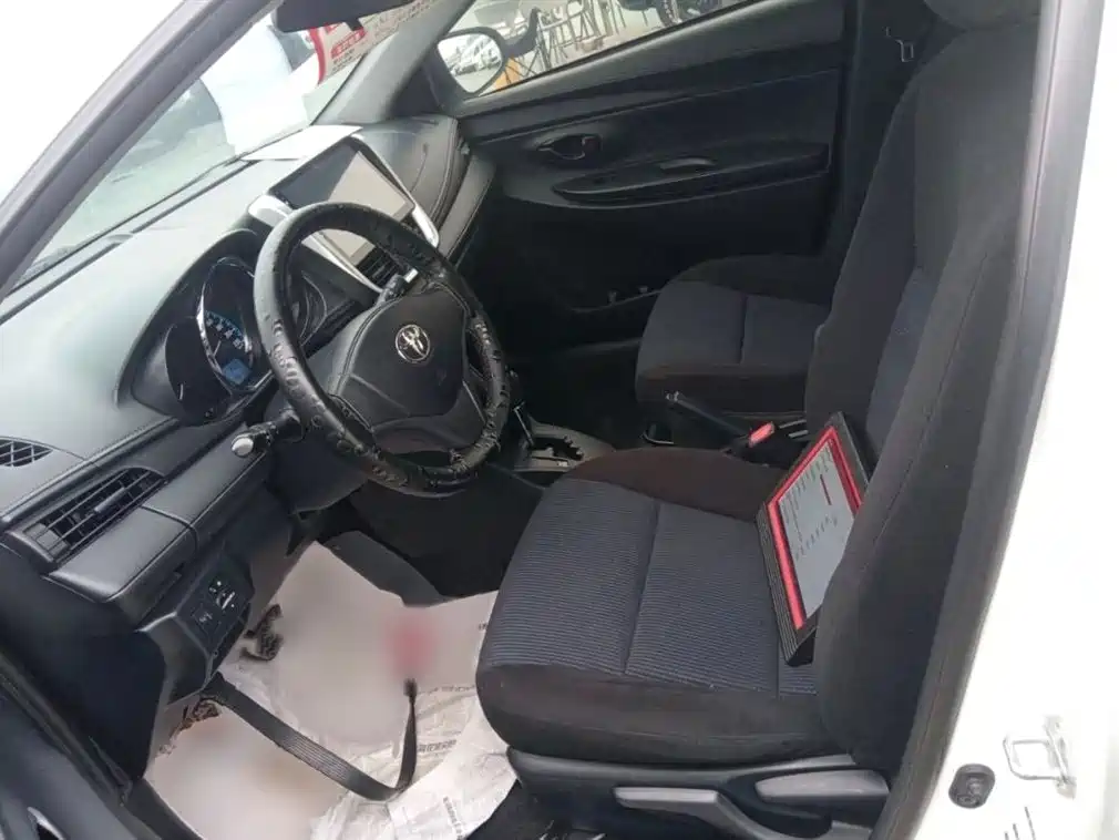 Toyota YARiS L Zhi Xuan 2017 1.5E CVT Speed Upgrade Edition фото 23