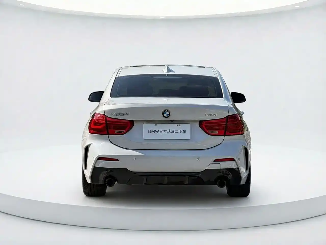 BMW 1 Series 2021 Facelift 120i M Sport Shadow Edition фото 5