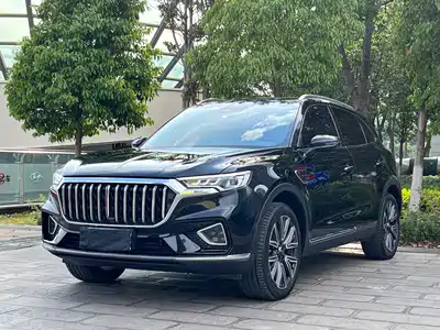 Hongqi HS5
