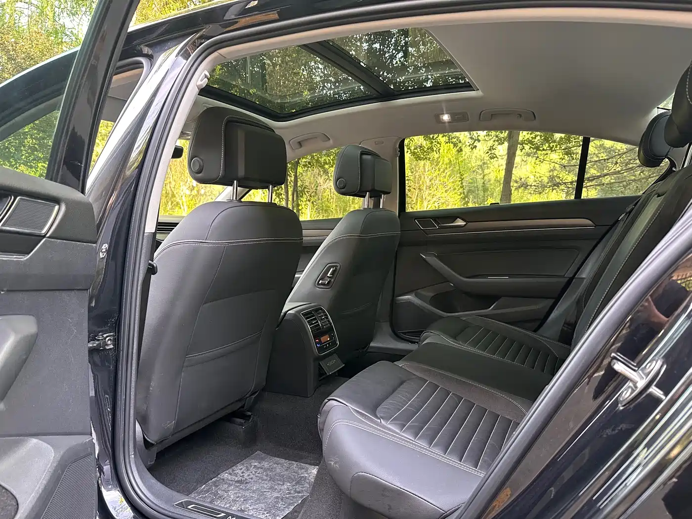 Volkswagen Magotan 2020 330TSI DSG Leading фото 7
