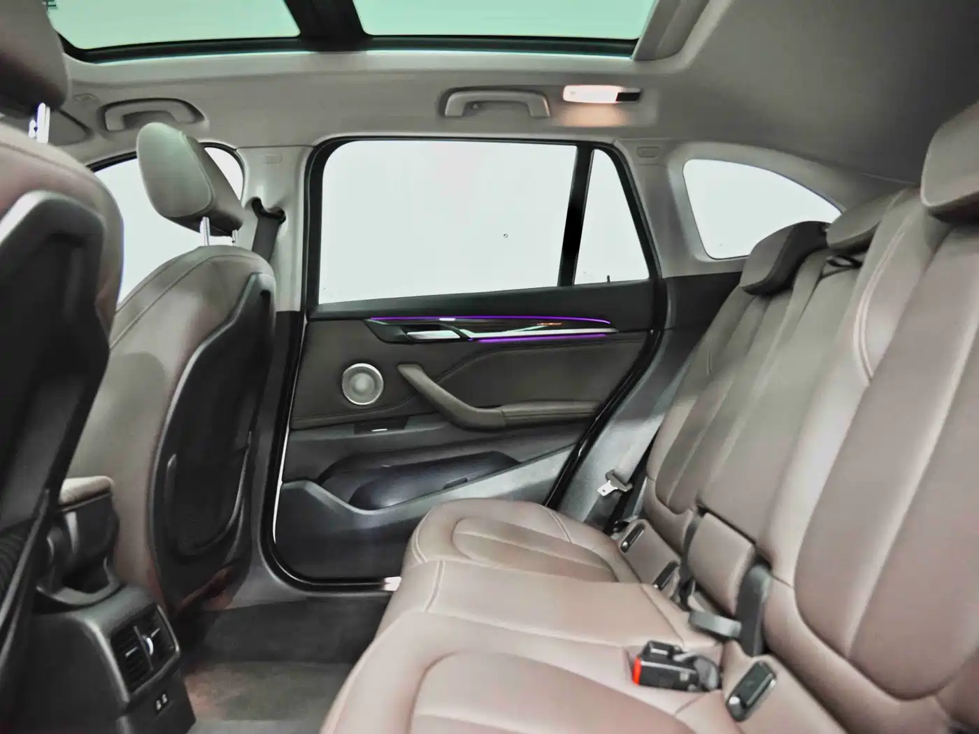BMW X1 2022 xDrive25Li Premium фото 31