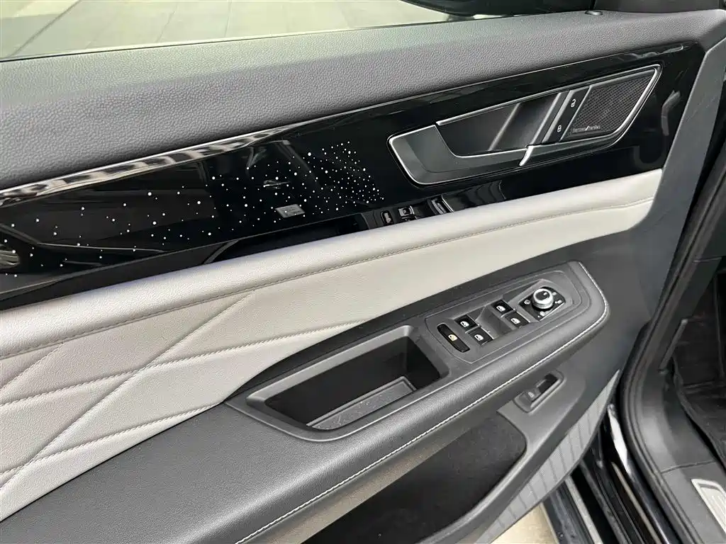 Volkswagen Teramont 2024 380TSI 4WD Prestige Flagship Edition фото 21