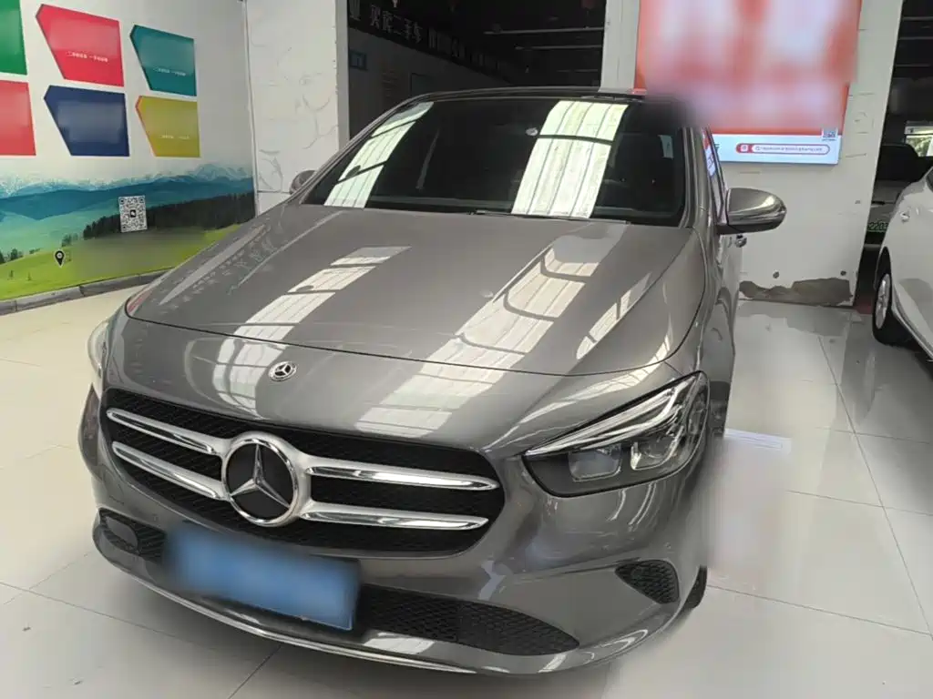 Photo 3 - Mercedes-Benz B-Class