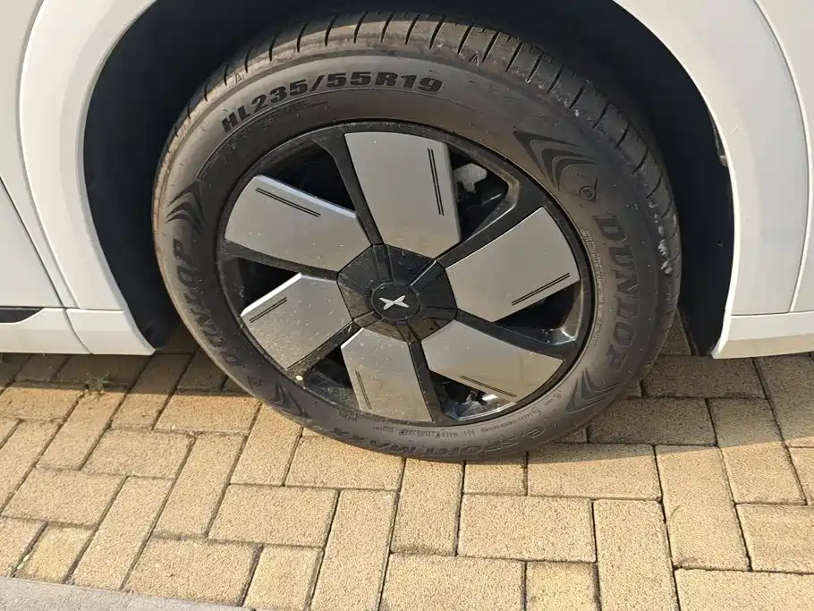 2026 XPeng X9