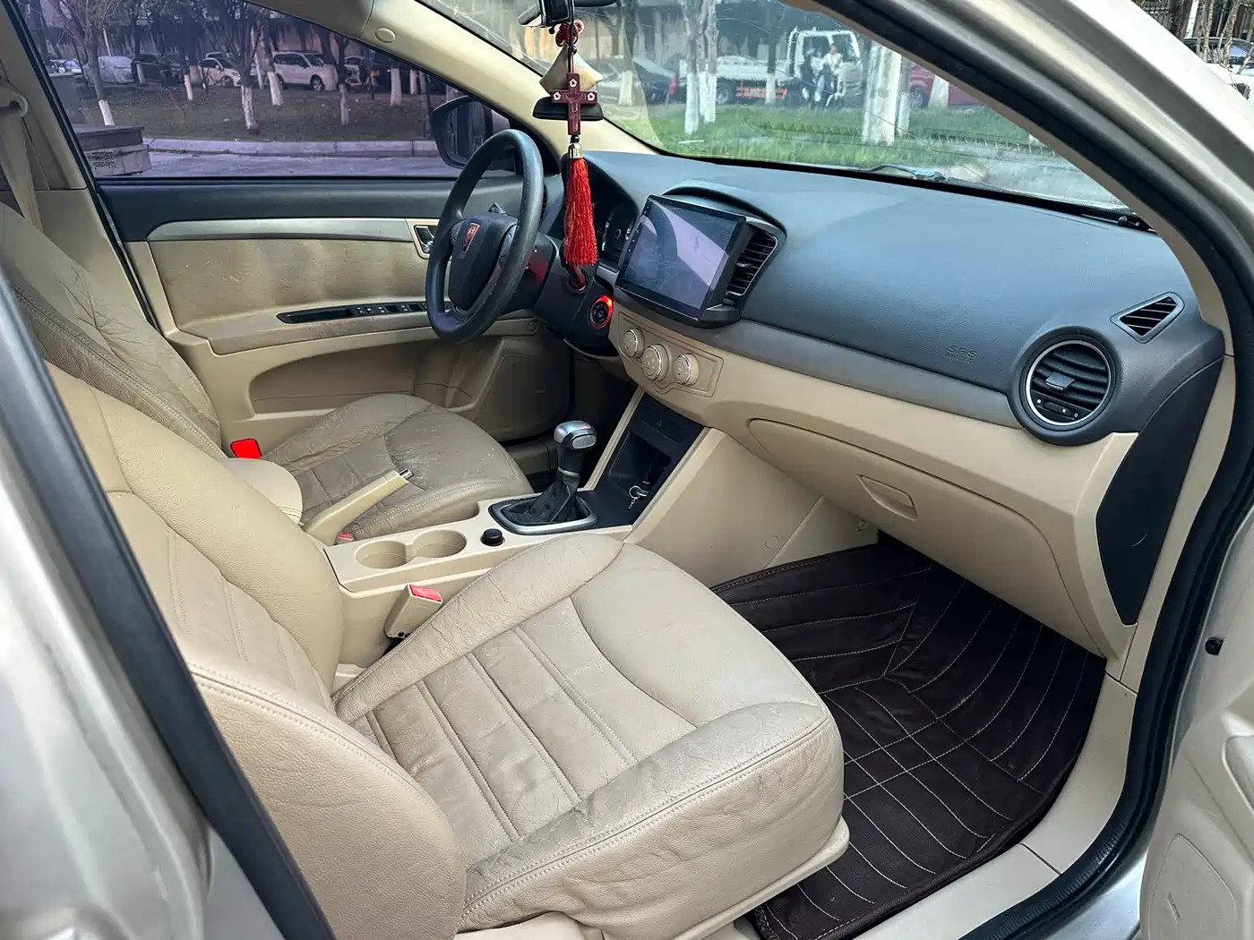 Roewe 350 2014 2014 1.5L Automatic Express Edition